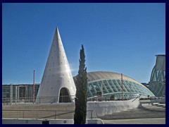 City of Arts and Sciences 012 - this cone next to  L'Hemisfèric is an entrance to a parking garage.